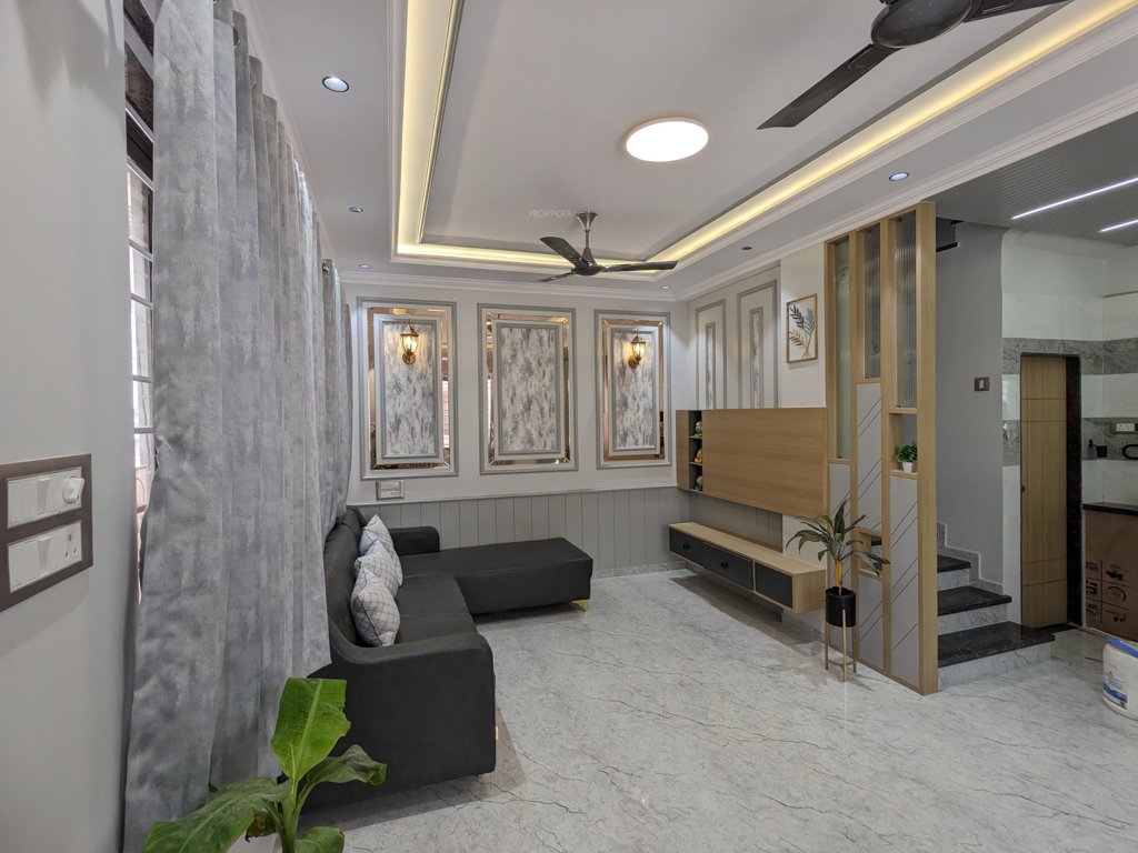  white paradise Living Area