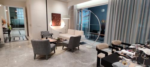  vvip-addresses-greater-noida-west Living Area