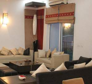  celebrity meadows tower n Living Area