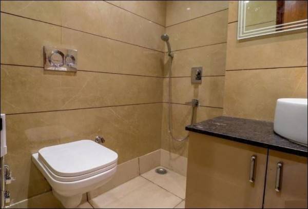  austile-apartment Bathroom