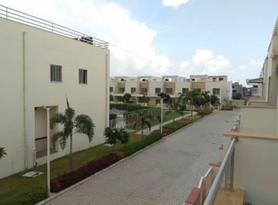 Paved Compound pebble-bay-phase-ii-phase-b Paved Compound