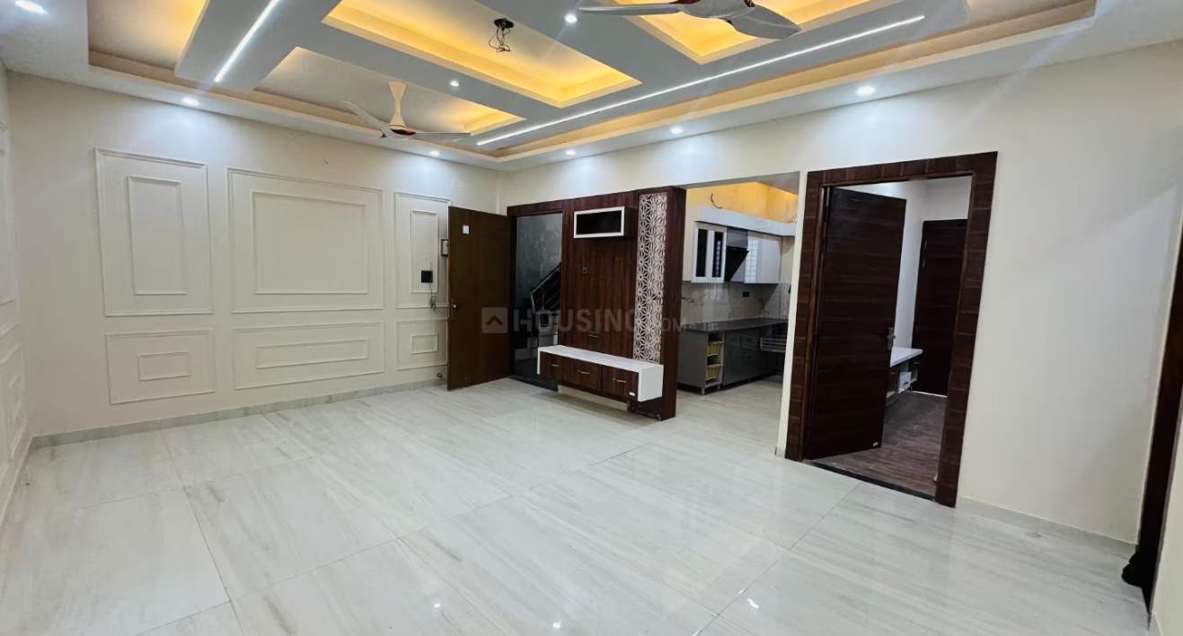  luxury floors Living Area