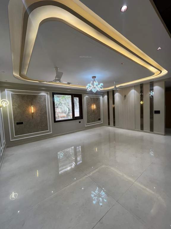  luxury floors Living Area