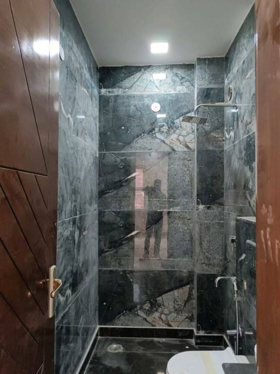  builders floors Bathroom