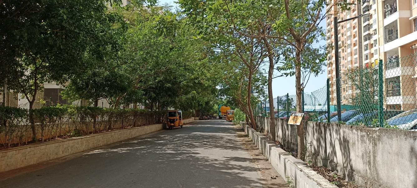  greens phase 1 Internal Roads & Footpaths