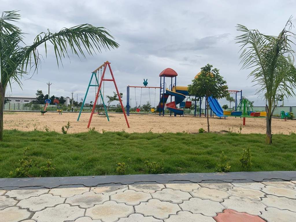  rv crystal gateway Children's play area