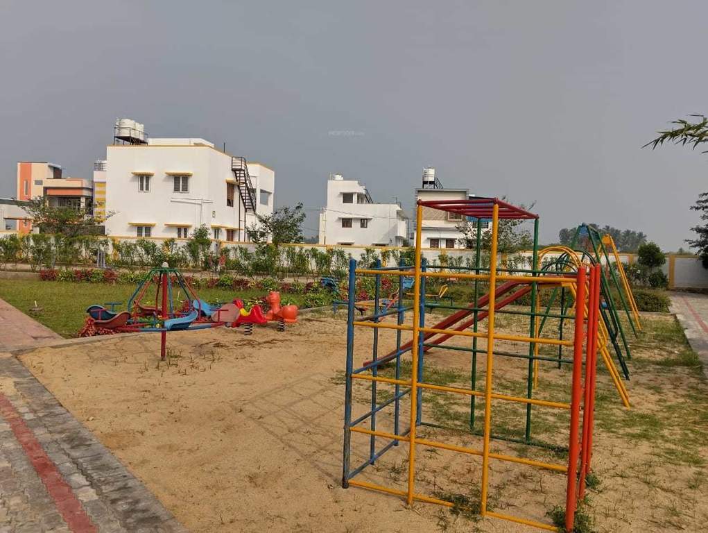 rv coral Children's play area