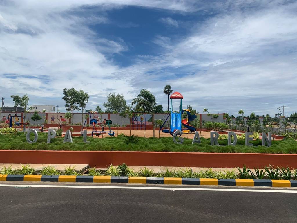 rv opal Children's play area