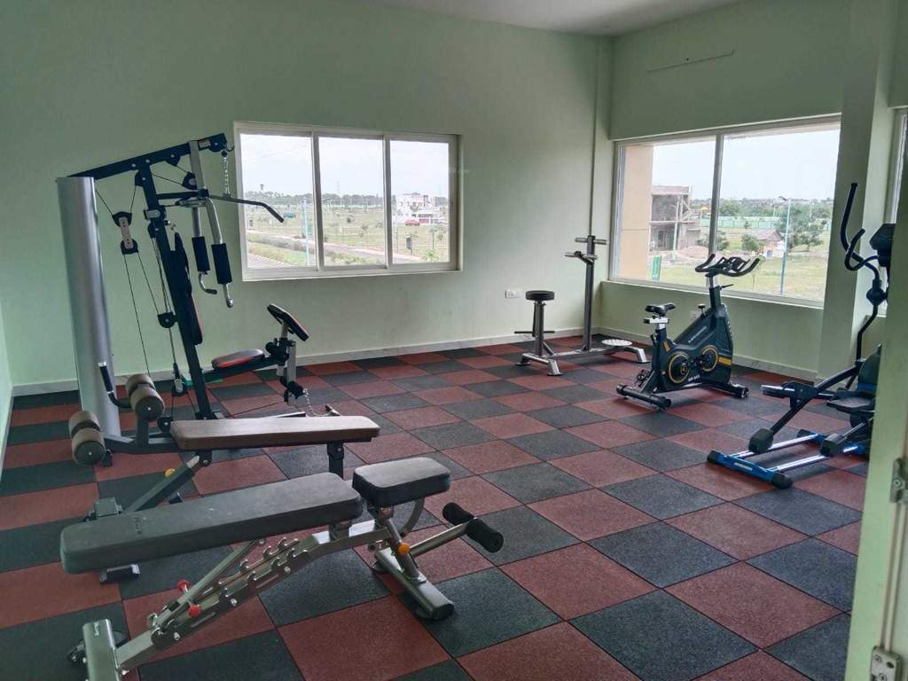  rv diamond avenue Gymnasium