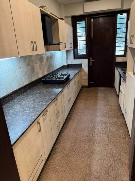  malibu-town-floors Kitchen