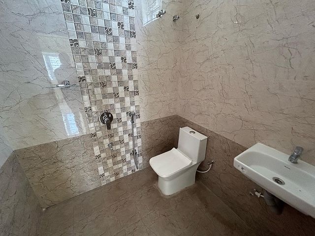  kandigai villas Bathroom
