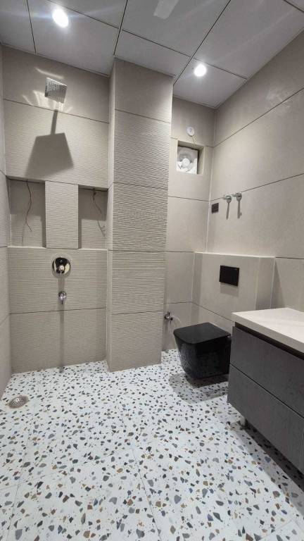super luxurious floors Bathroom