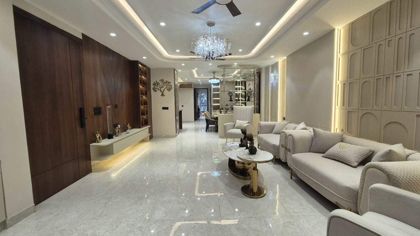super luxurious floors Living Area
