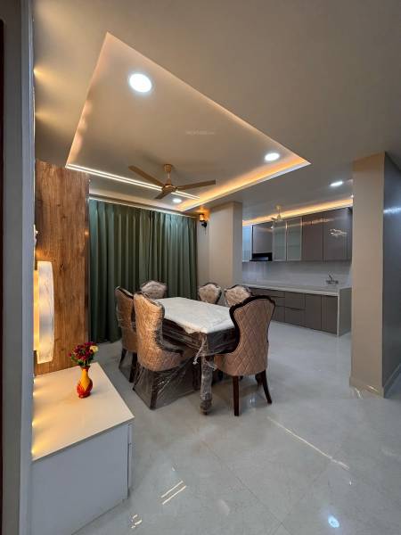  crystal-heights Dining Area