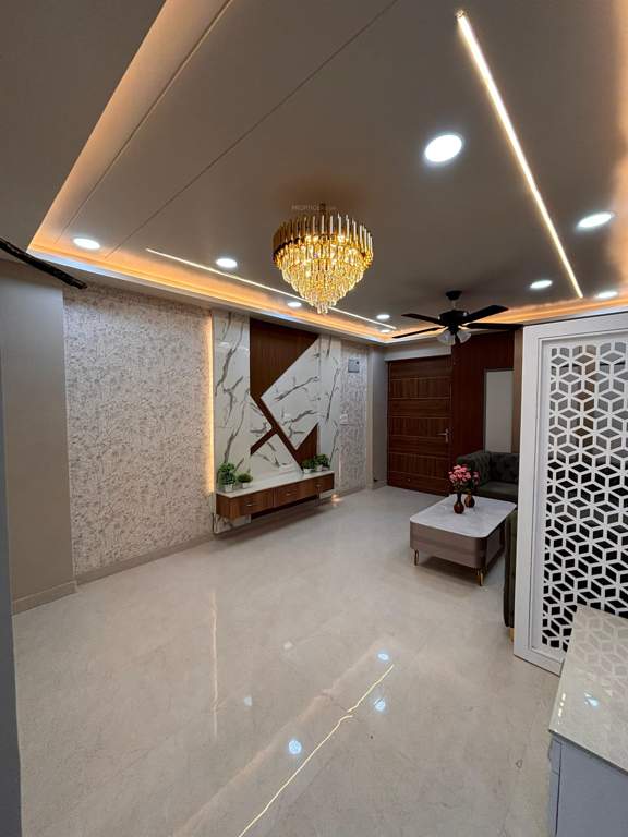  crystal heights Living Area