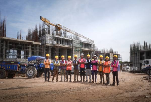  the-tiara Tower - 01 Construction Status July-25