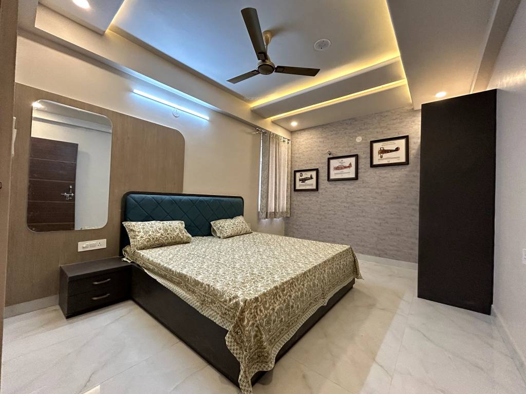  athulyam i Bedroom