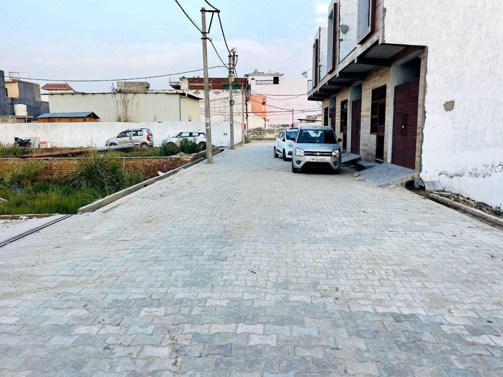  krishna enclave 1 Plot