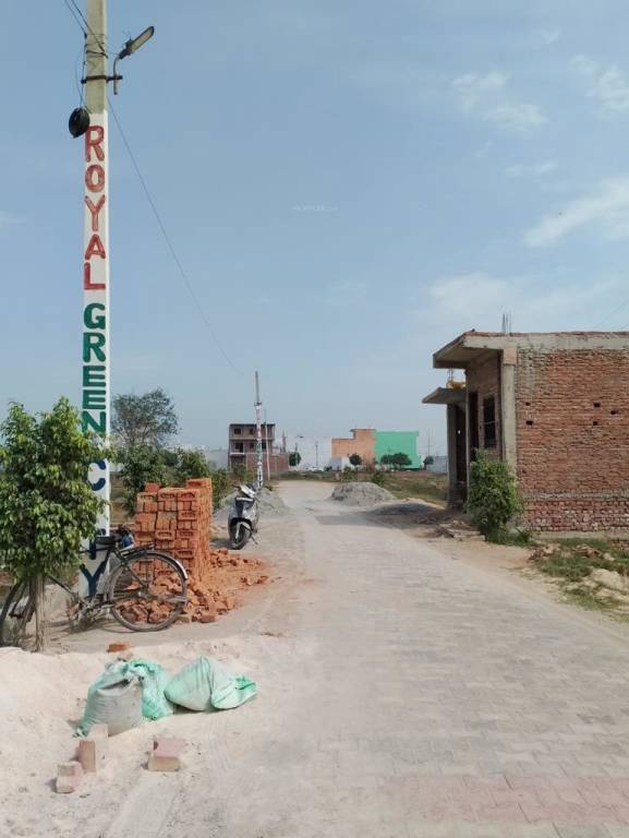  royal green city Plot