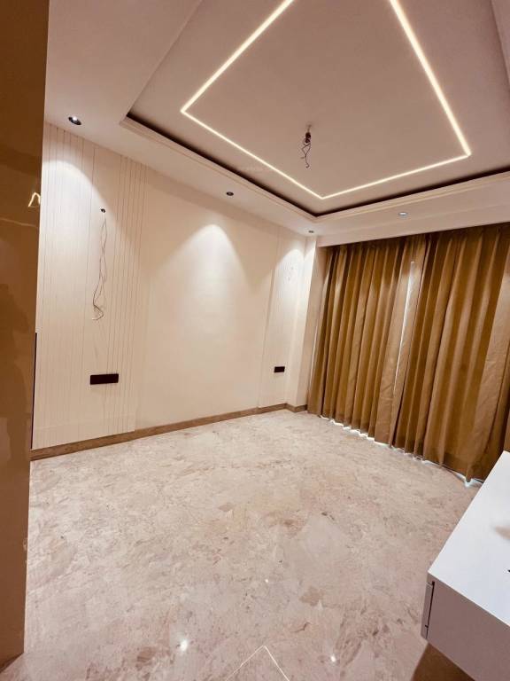  a1 luxury floors Bedroom