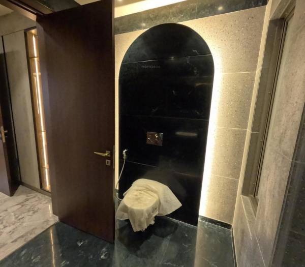  builder-floor-duplex-and-simplex Bathroom