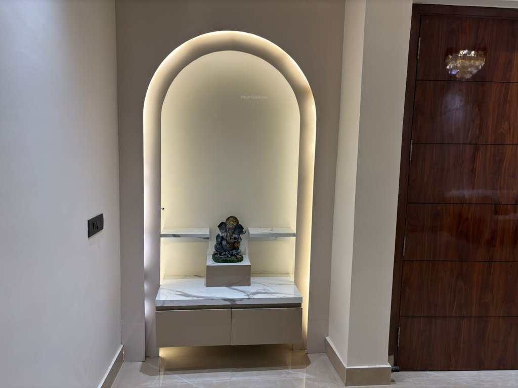  ultra luxury builder floor Living Area