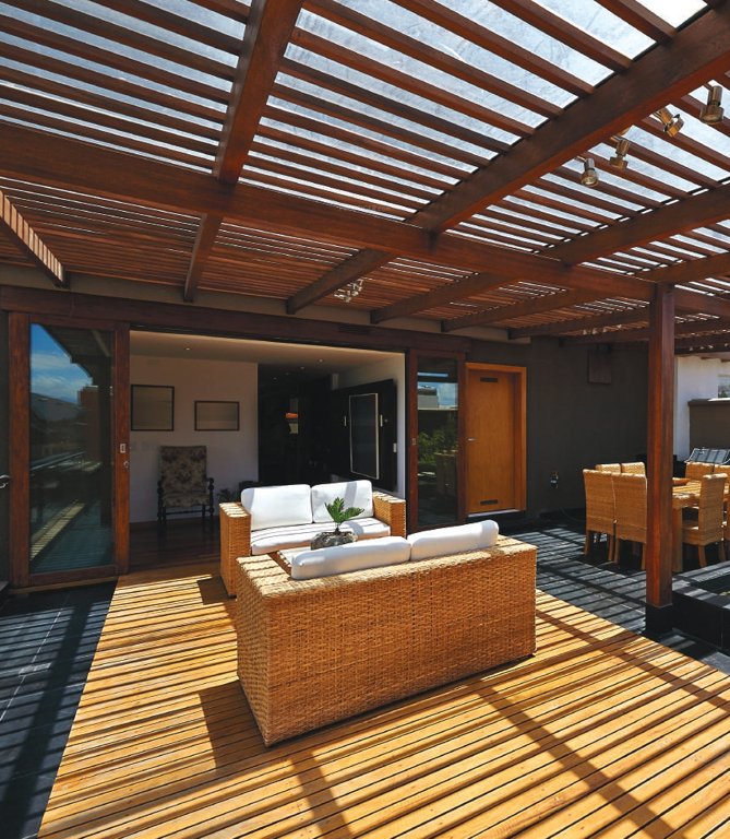  privia naimish Others