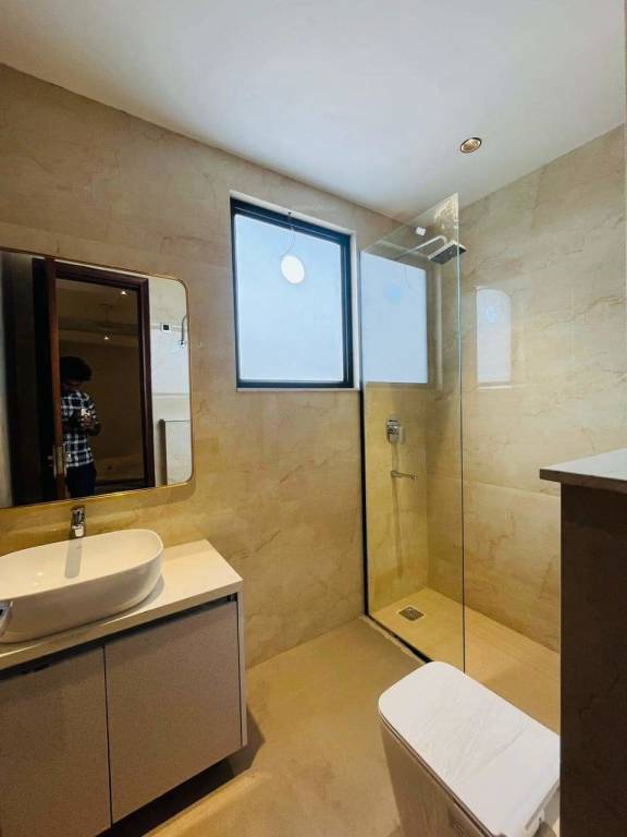 amara floors Bedroom