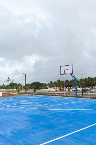  town-shelters Basketball Court