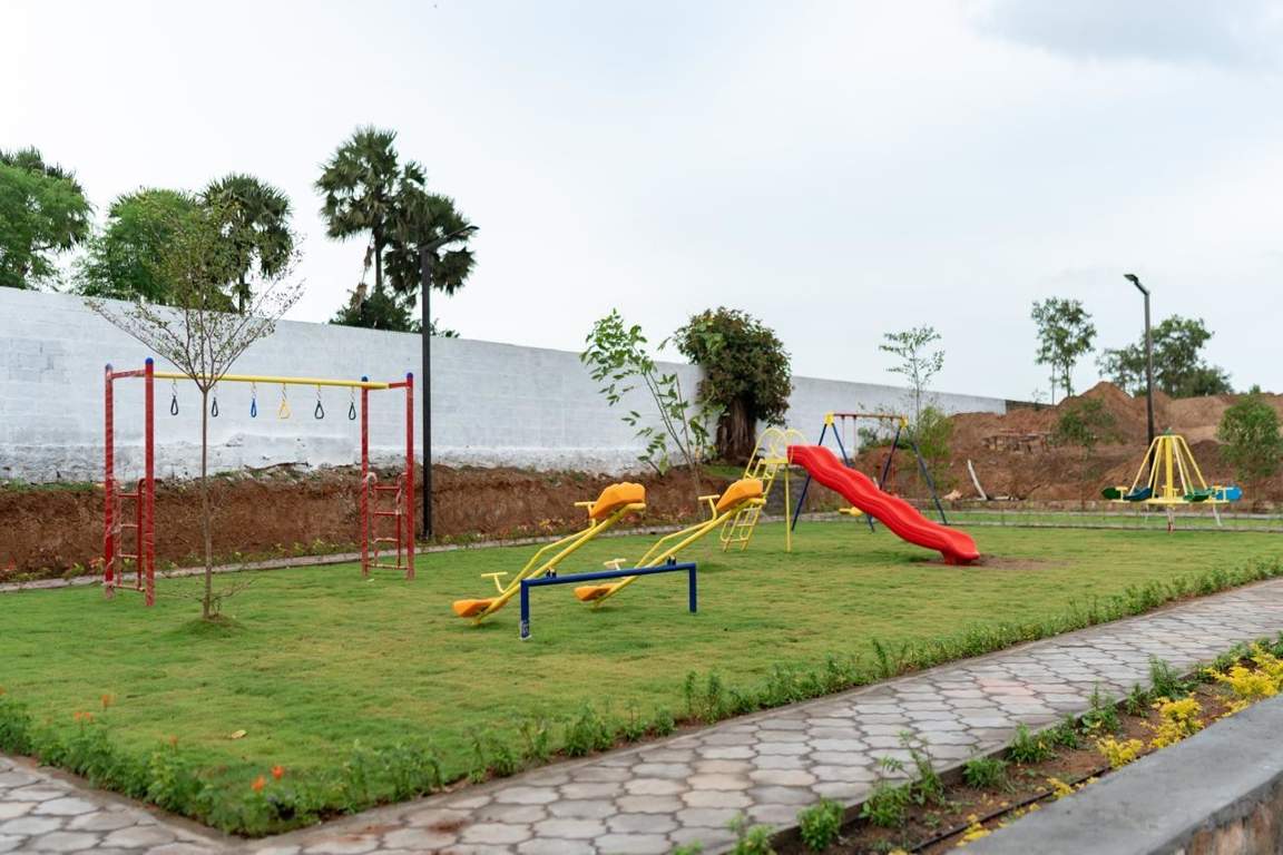 town shelters Children's play area
