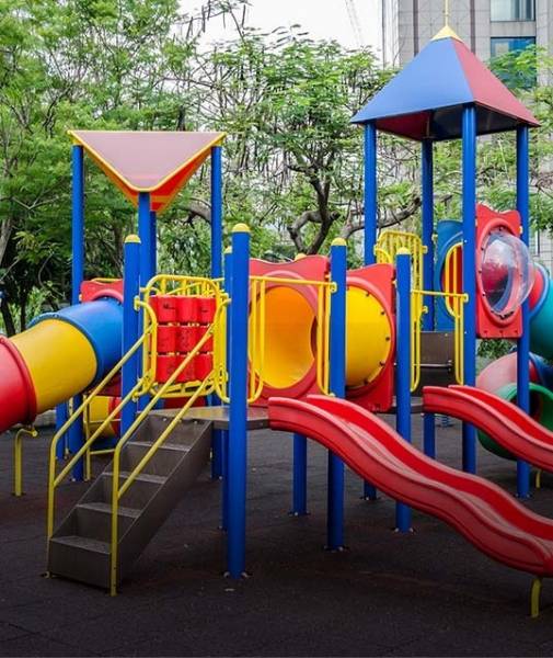  petals Children's play area