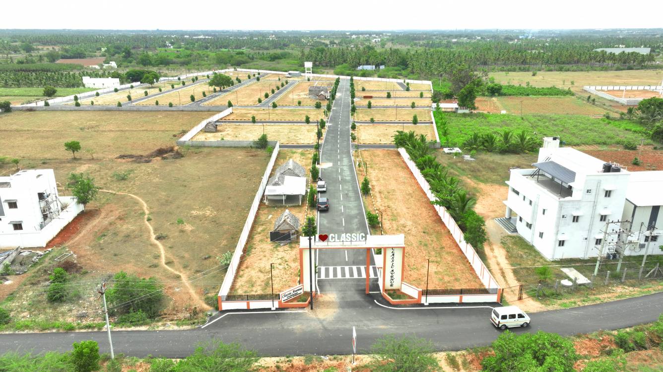 classic avenue phase i Plot