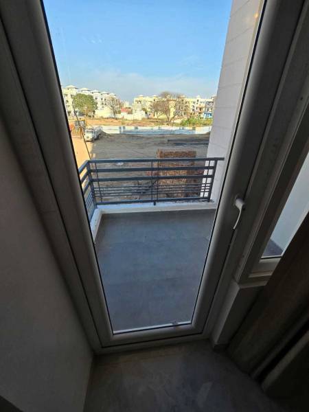 Balcony heights Balcony