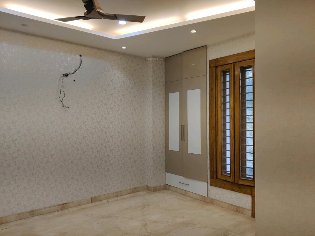 punjab empire Bedroom