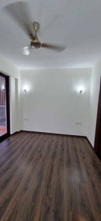  luxury floors Bedroom