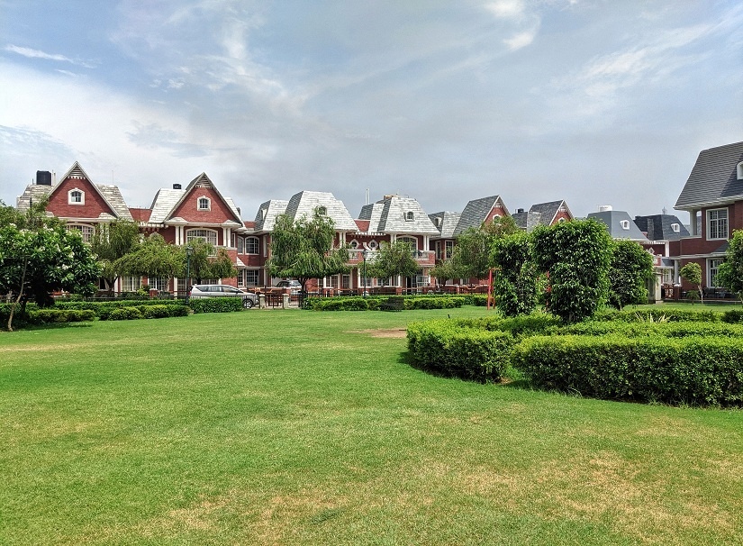  estate one Elevation