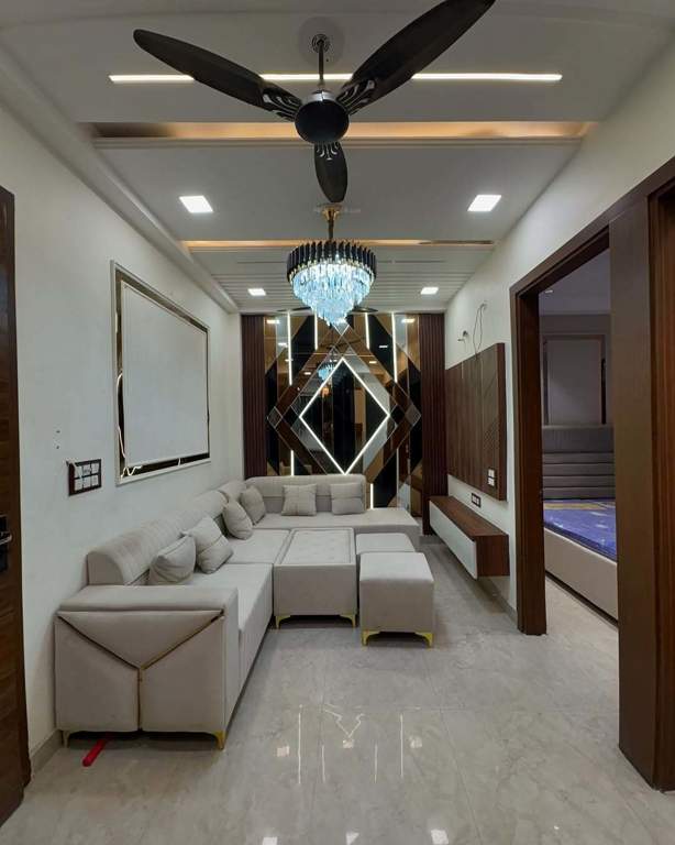  floors Living Area
