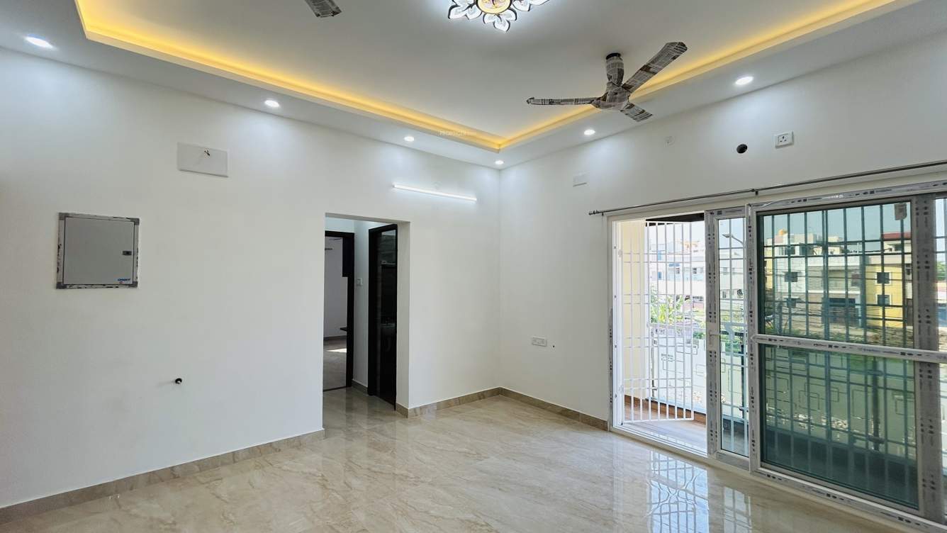 Sunrise Saranga Flats