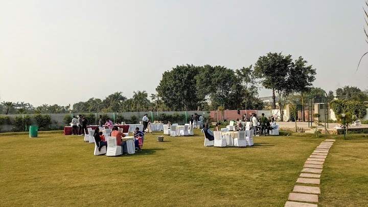  heavenly farm house Others