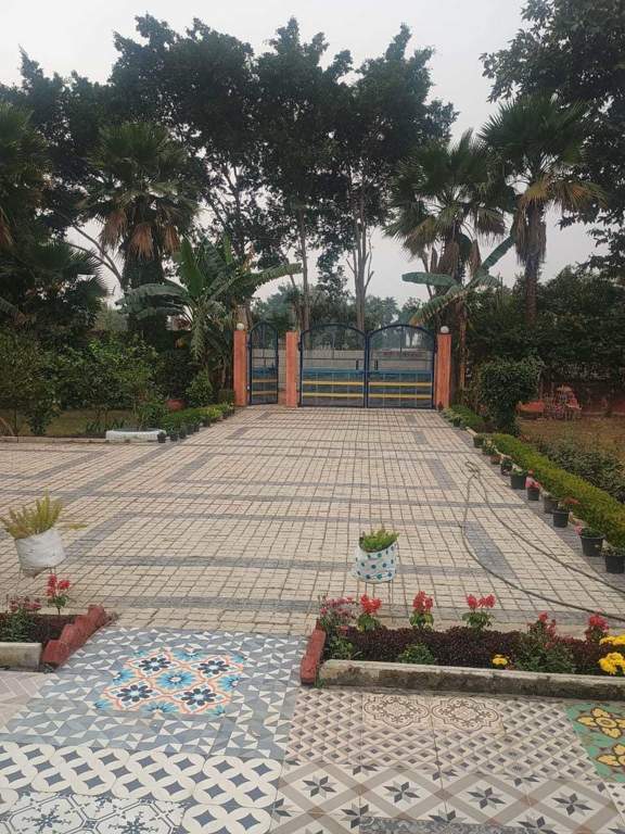  heavenly farm house Others