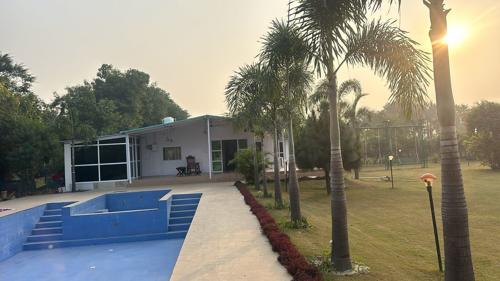  heavenly-farm-house Swimming Pool