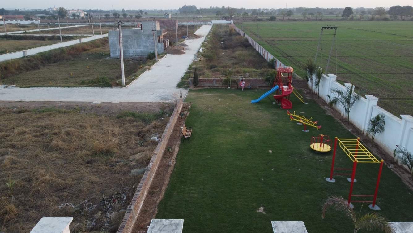  city Children's play area