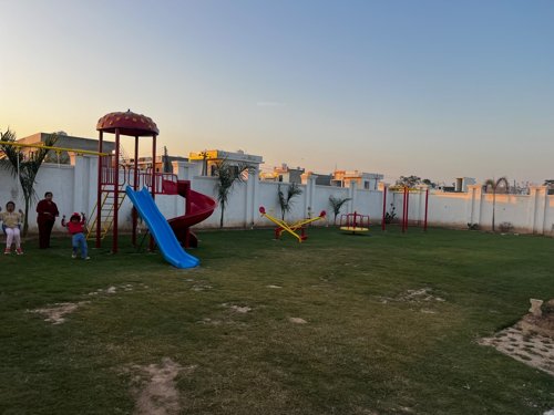  city Children's play area