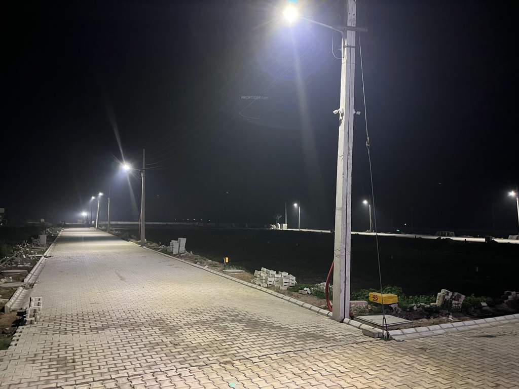  city Internal Roads & Footpaths