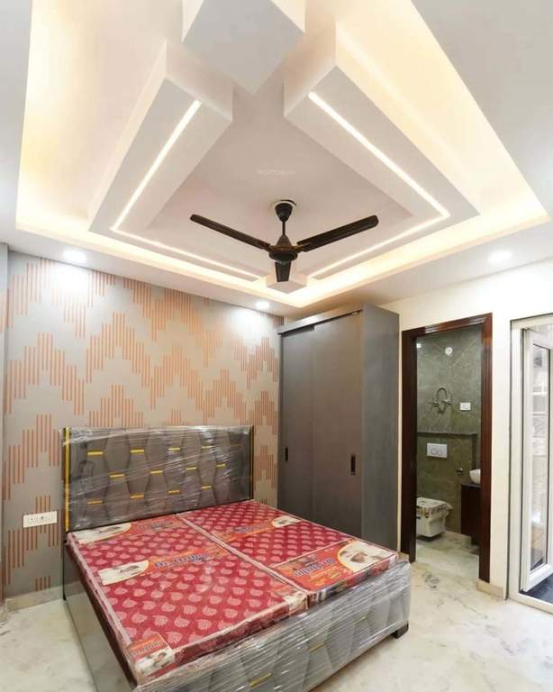  metro walk apartment Bedroom