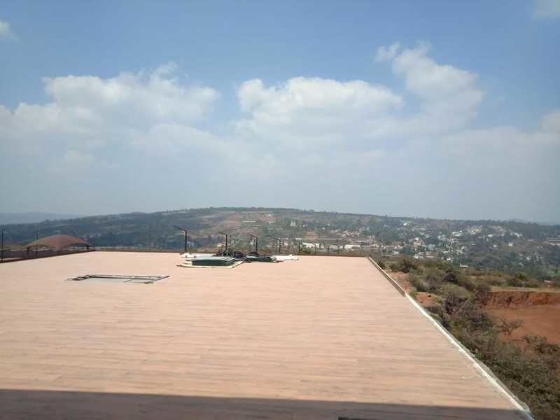  nivaan elegance Plot