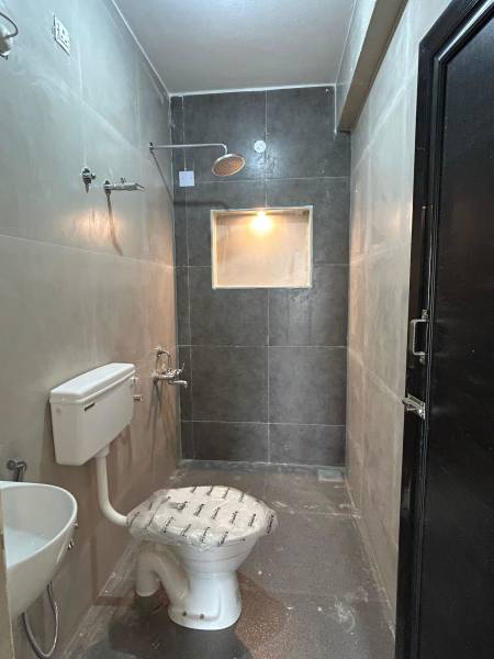  pallava-neha Bathroom