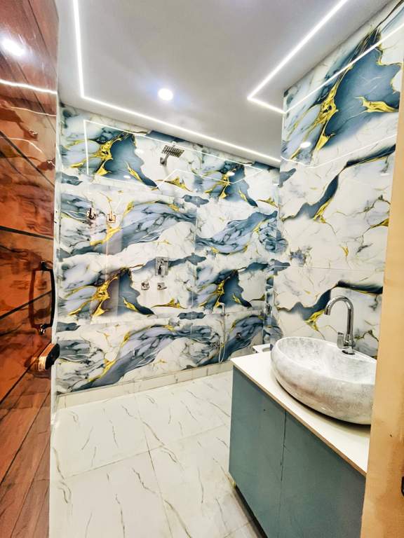  the crest Bathroom