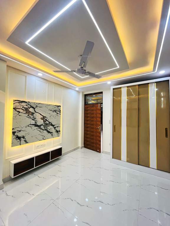  the crest Bedroom