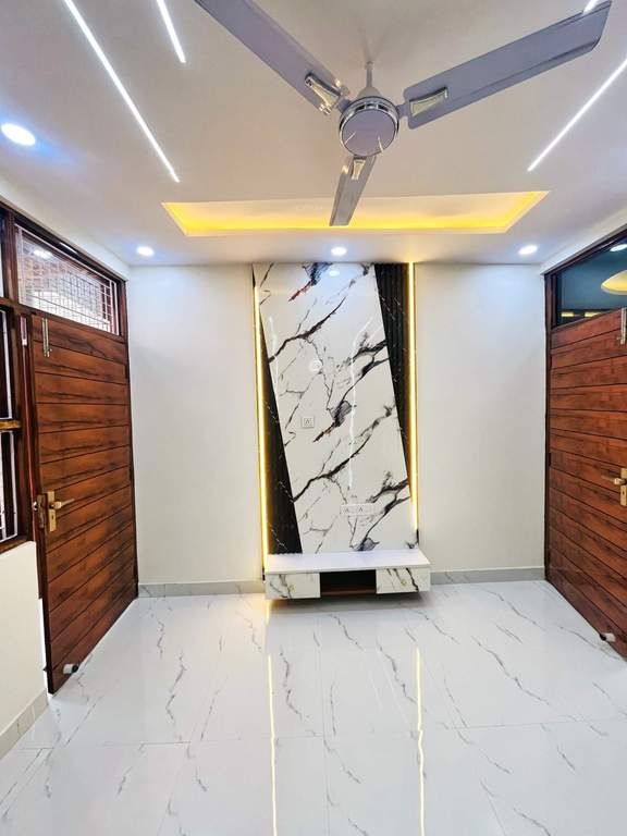  the crest Bedroom